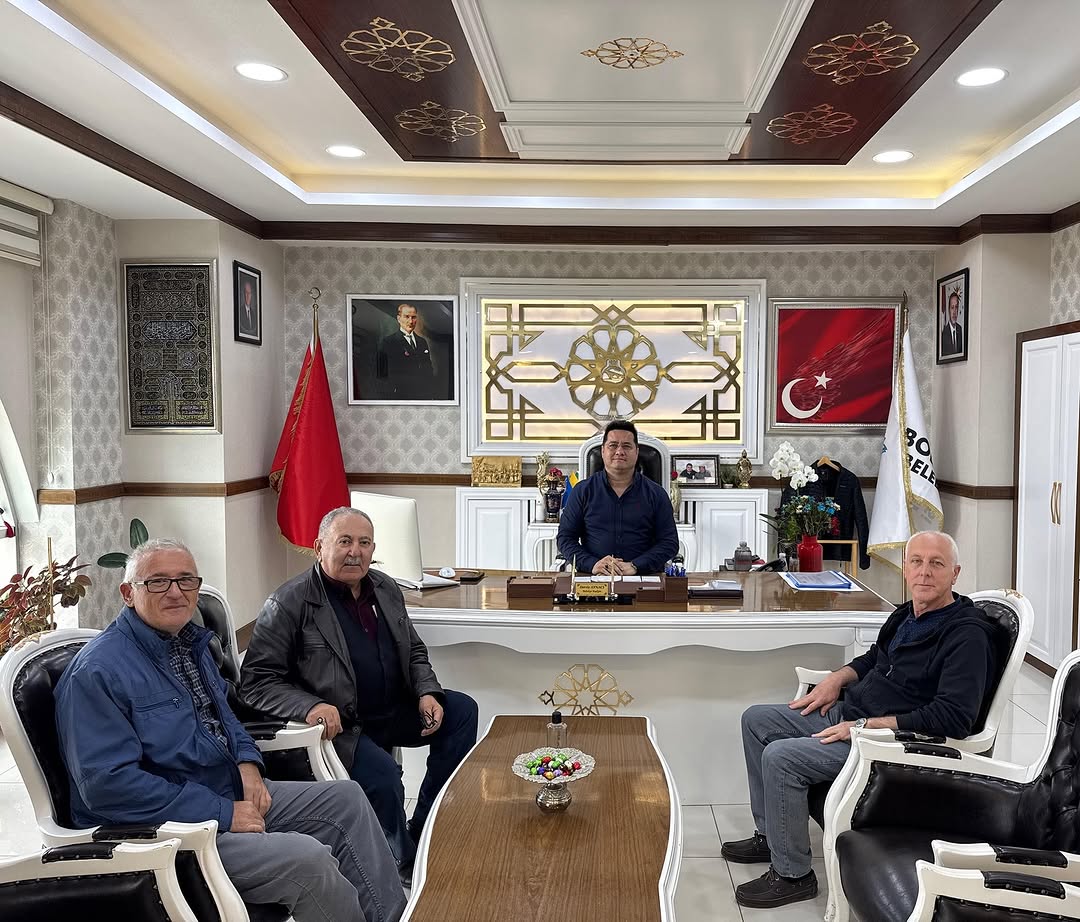 Bolvadin Belediyesi, Hisar Gölü Yol Çalışmaları ile Tarımsal Ulaşımı Kolaylaştırdı