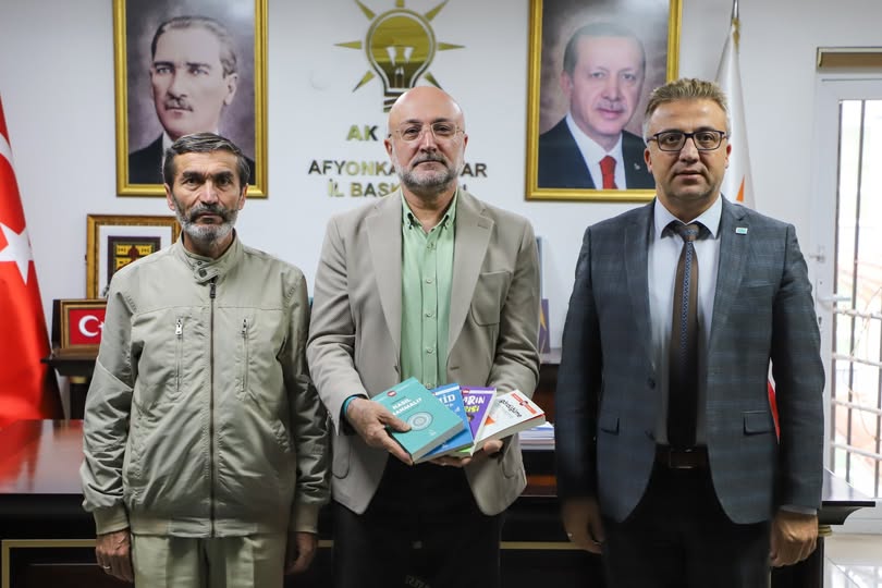 AK Parti Afyon İl Başkanı Şahin, Eğitimcileri Makamında Ağırladı