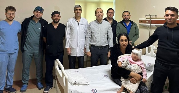 Afyonkarahisar'da Biyonik Kulak Ameliyatları Başladı: AFSÜ Hastanesi'nde İlk Operasyonlar Başarıyla Gerçekleştirildi