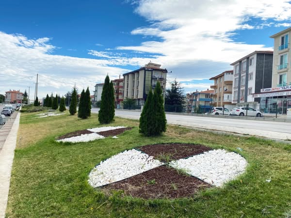 Fatih Mahallesi'nde Peyzaj Çalışması ile Şehir Güzelleşiyor