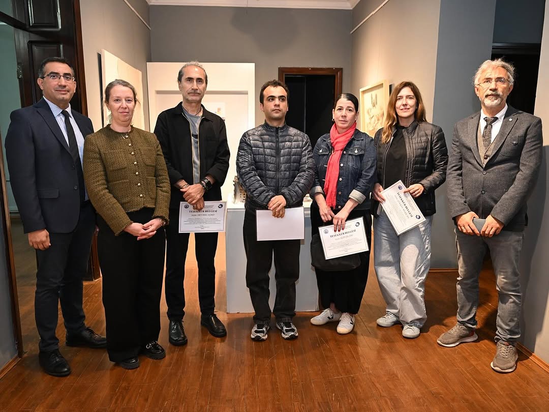 Marmara Üniversitesi GSF Öğretim Elemanları Afyon'da Sergi Açtı