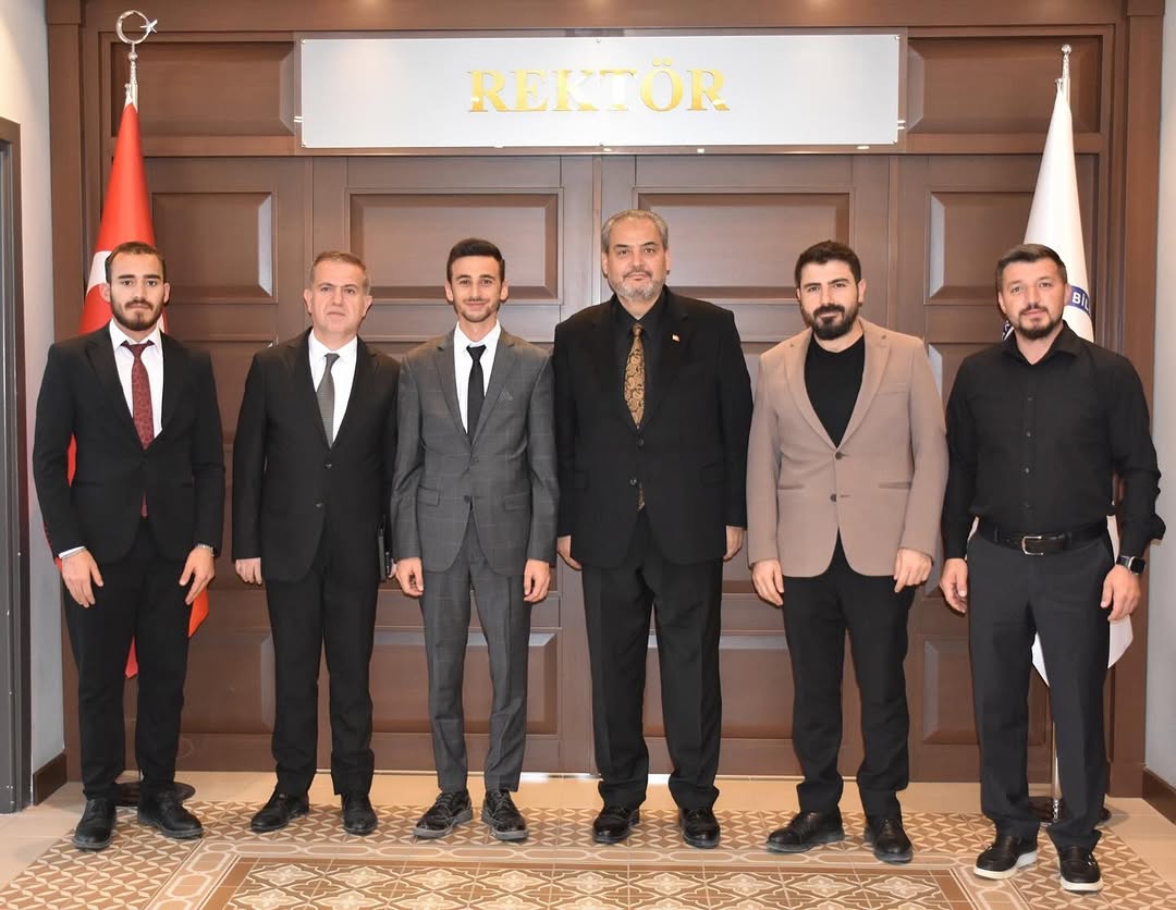 AFSÜ Rektörü Prof. Dr. Adem Aslan, ÜNİPERSEN Temsilcilerini Makamında Ağırladı