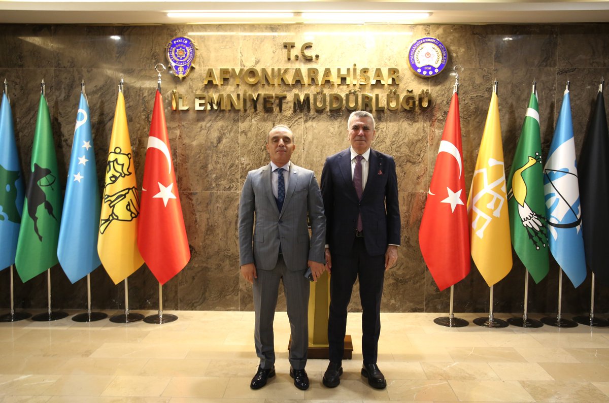 Afyonkarahisar Vali Yardımcısı Sezgin, İl Emniyet Müdürü EROL'u Ziyaret Etti