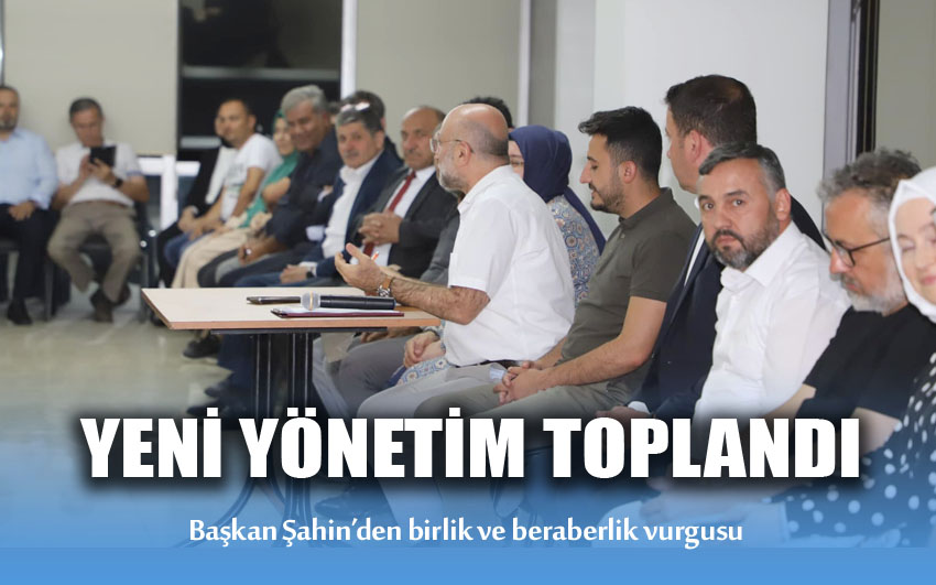 AK Parti’de yeni yönetim toplandı