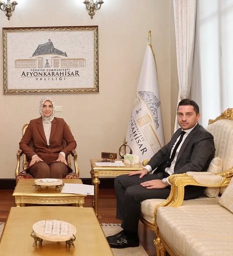 Vali Yiğitbaşı, İş İnsanı Burak Çelik'i Makamında Ağırladı