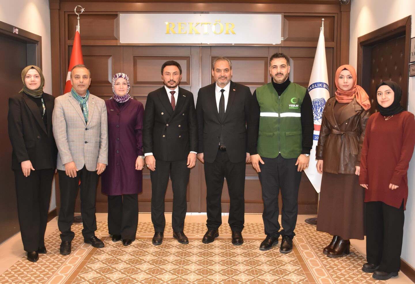 AFSÜ Rektörü Prof. Dr. Adem Aslan, Yeşilay Yönetimini Ağırladı