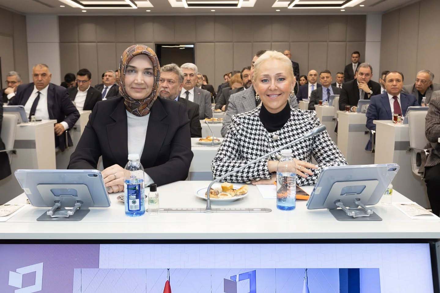 Afyonkarahisar Valisi Yiğitbaşı, Basın İlan Kurumu Genel Kurulu'na Katıldı