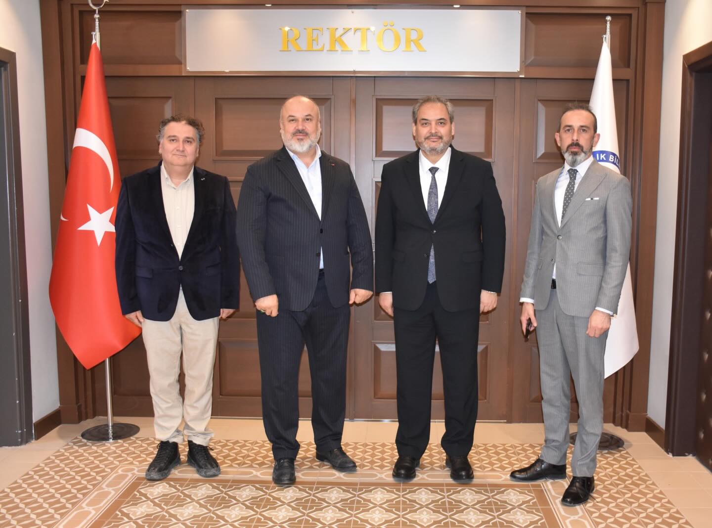 AFSÜ Rektörü Prof. Dr. Adem Aslan, Cihannüma Derneği Temsilcilerini Ağırladı