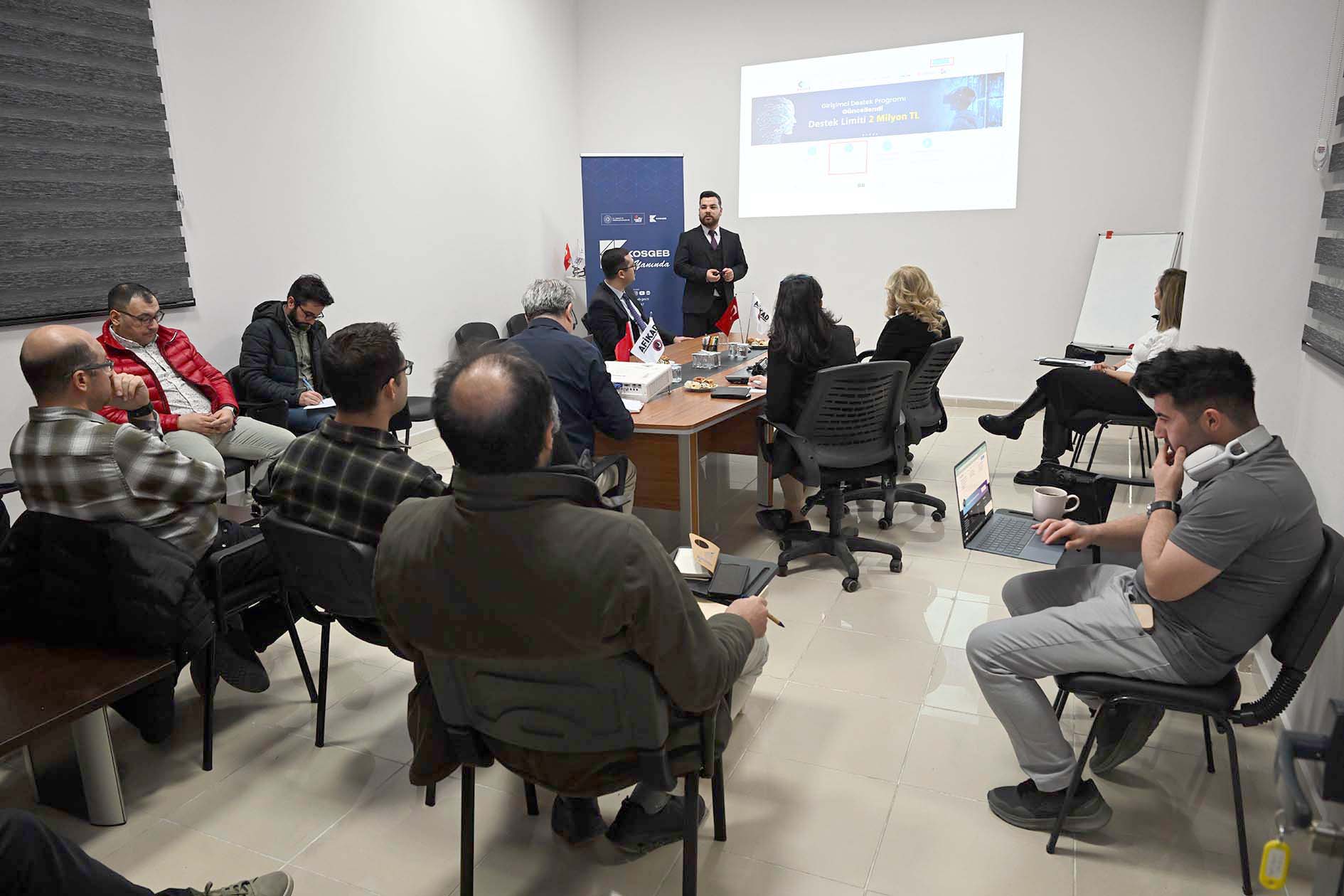 Afyon Kocatepe Üniversitesi'nde Girişimcilere KOSGEB Destekleri Anlatıldı