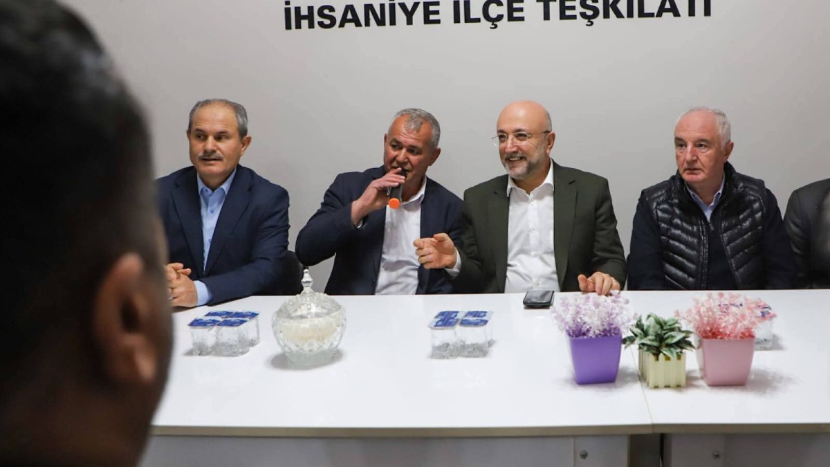 Başkan Şahin İhsaniye’de İlçe Danışma Meclisi Toplantısına Katıldı