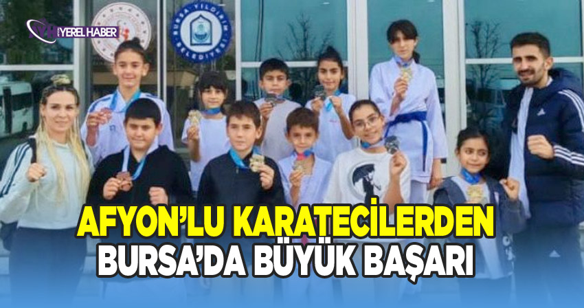 Afyonlu karatecilerden Bursa'da büyük başarı
